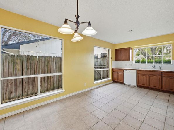 6810 Windrift WAY, Austin TX 78745