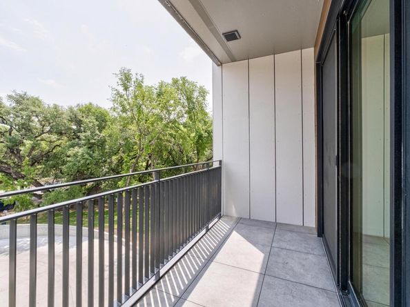 2209 S 1st ST 206, Austin TX 78704