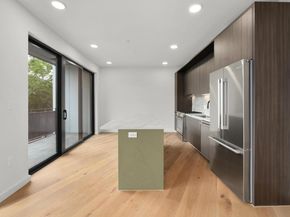 2209 S 1st ST 206, Austin TX 78704