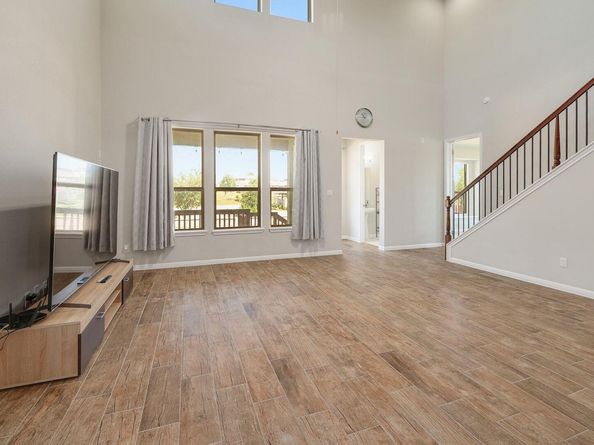 1136 Almeria BND, Leander TX 78641