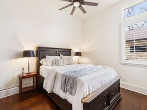 2002 Kinney Ave A, Austin TX 78704