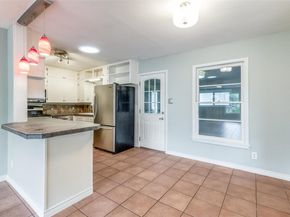 11504 Oakwood DR, Austin TX 78753