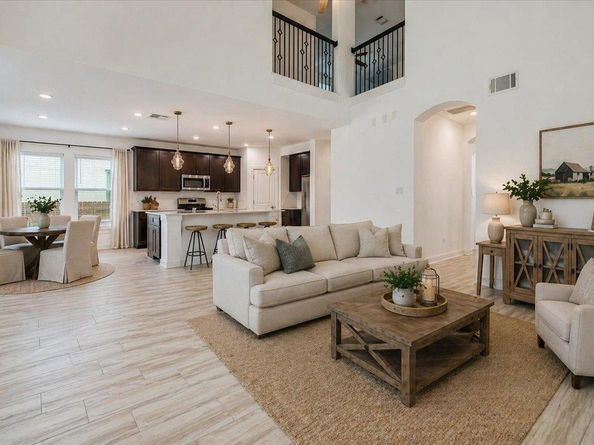 8008 Prairie Rye DR, Lago Vista TX 78645