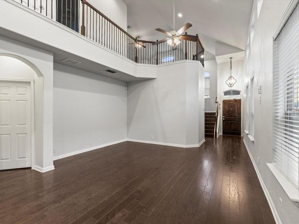 7337 Menchaca Rd. RD 22, Austin TX 78745