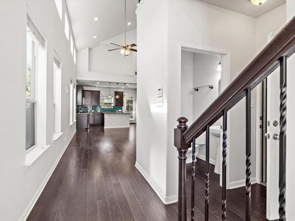 7337 Menchaca Rd. RD 22, Austin TX 78745