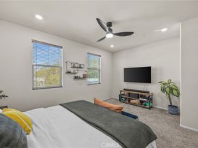 1752 Cayton Loop, West Covina CA 91790
