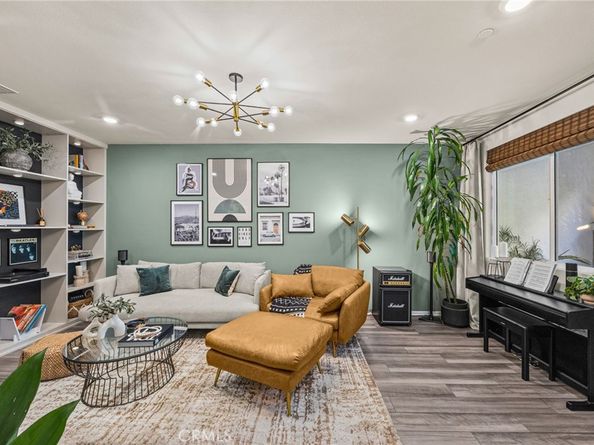 1752 Cayton Loop, West Covina CA 91790