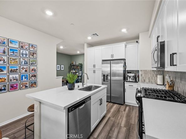 1752 Cayton Loop, West Covina CA 91790