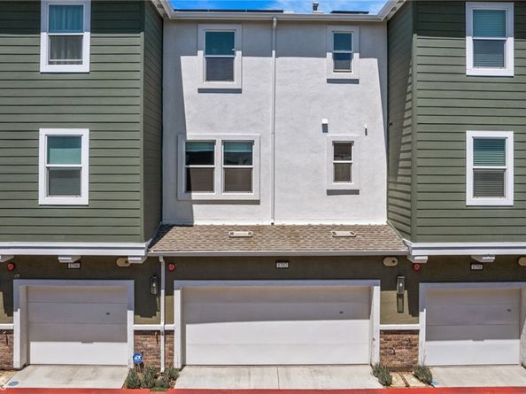 1752 Cayton Loop, West Covina CA 91790