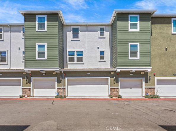 1752 Cayton Loop, West Covina CA 91790