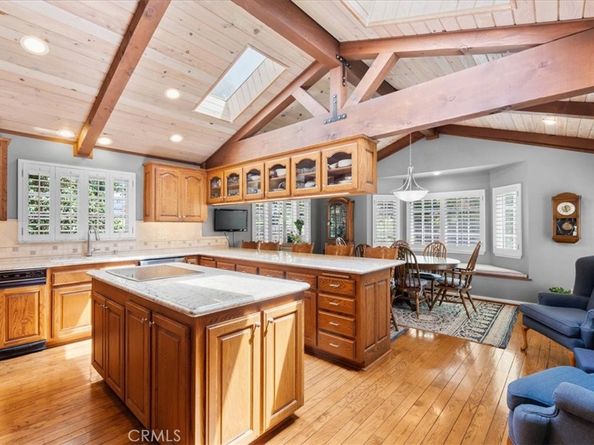 1918 Lassen Avenue, Claremont CA 91711