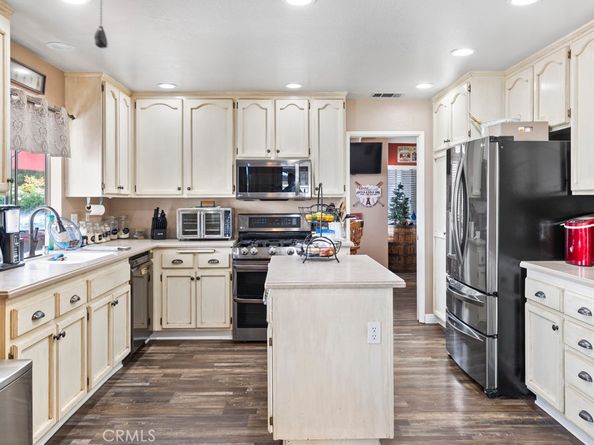 3025 Black Horse Drive, Ontario CA 91761