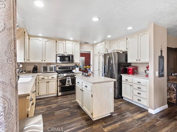 3025 Black Horse Drive, Ontario CA 91761