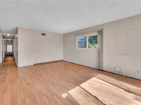 279 N 11th Avenue, Upland CA 91786