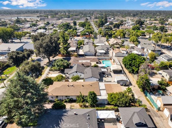 279 N 11th Avenue, Upland CA 91786