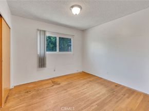 279 N 11th Avenue, Upland CA 91786