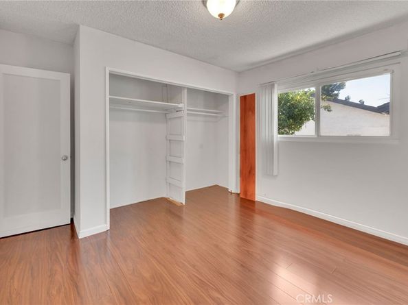 279 N 11th Avenue, Upland CA 91786