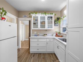 113 N Ivy Avenue 113 & 115, Monrovia CA 91016