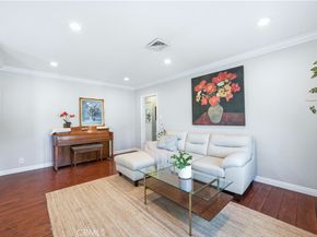 420 Montana Street, Monrovia CA 91016