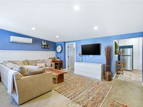 420 Montana Street, Monrovia CA 91016