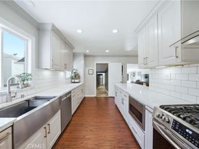 420 Montana Street, Monrovia CA 91016