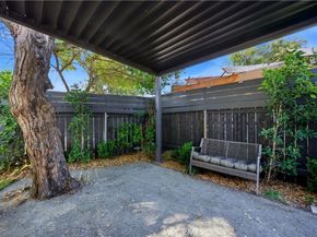 420 Montana Street, Monrovia CA 91016