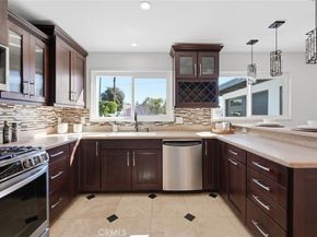 4862 Kings, San Diego CA 92117