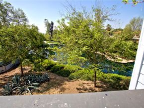 1083 Lakeview Terrace, Azusa CA 91702