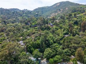 432 Fernwood Pacific, Topanga CA 90290