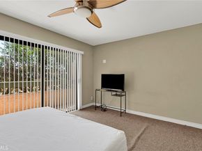 9906 Owensmouth 14, Chatsworth CA 91311