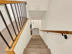 9906 Owensmouth 14, Chatsworth CA 91311