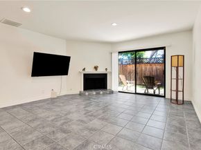 9906 Owensmouth 14, Chatsworth CA 91311