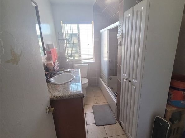 2920 Van Buren Place, Los Angeles CA 90007