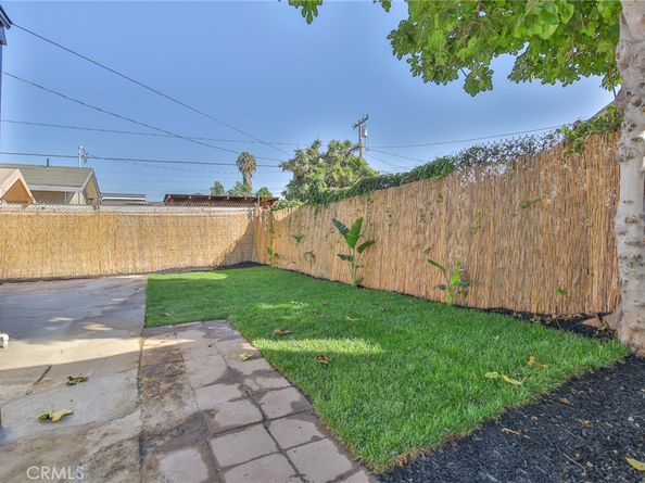 8924 S Budlong Avenue, Los Angeles CA 90044