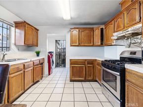 506 E 62nd Street, Los Angeles CA 90003