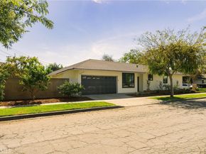 2050 Josie Avenue, Long Beach CA 90815