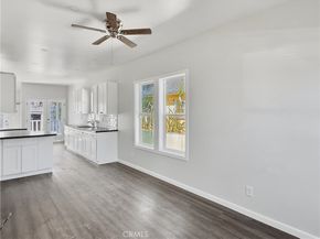 6915 Bonsallo, Los Angeles CA 90044