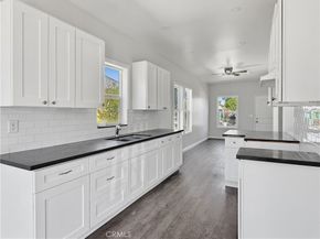 6915 Bonsallo, Los Angeles CA 90044