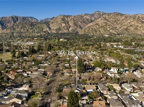 3176 La Tierra Street, Pasadena CA 91107