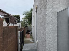 1714 E San Marcus, Compton CA 90221