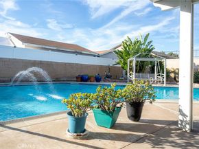 9915 Rose, Bellflower CA 90706