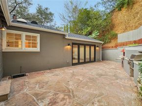 2252 Verde Oak, Los Angeles CA 90068