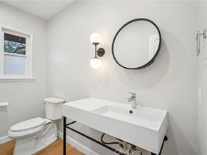 2252 Verde Oak, Los Angeles CA 90068