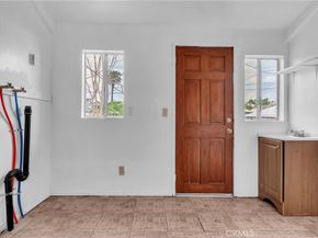 657 E 53rd, Los Angeles CA 90011