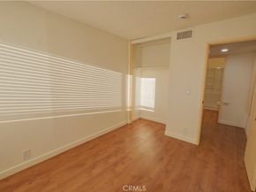 1140 Pacific Ave 20, Long Beach CA 90813