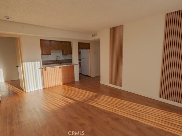 1140 Pacific Ave 20, Long Beach CA 90813