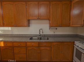 1140 Pacific Ave 20, Long Beach CA 90813