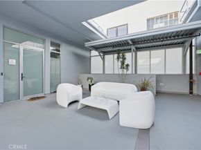 433 Pine 201, Long Beach CA 90802