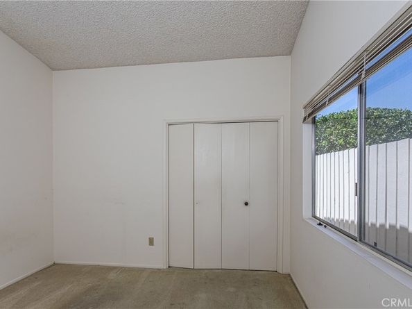 6849 Whitaker Avenue, Lake Balboa CA 91406