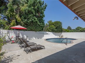 6849 Whitaker Avenue, Lake Balboa CA 91406